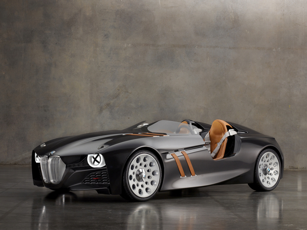 BMW celebrates 75th of the 328 with an Hommage model