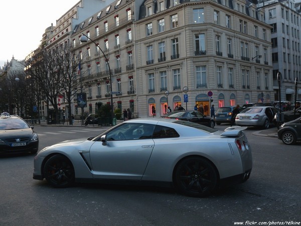 Nissan GT-R