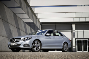 The E-Class next generation will get a modular inline six engine