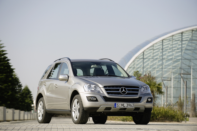 Mercedes-Benz ML350 BlueTec 4Matic 4x4