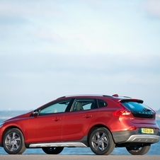 Volvo V40 D4 Kinetic Powershift Cross Country