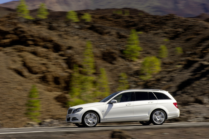 Mercedes-Benz C 200 BlueEFFICIENCY Estate AT