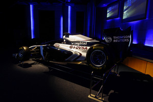 Williams' 2011 livery revealed