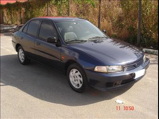 Mitsubishi Lancer 1.3 GLX Automatic