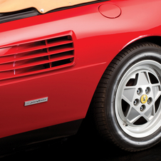 Ferrari Mondial T Cabriolet