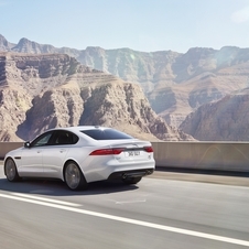 The new generation of the XF is based on the new Jaguar platform with advanced aluminium-intensive architecture