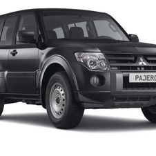 Mitsubishi Pajero Gen.4