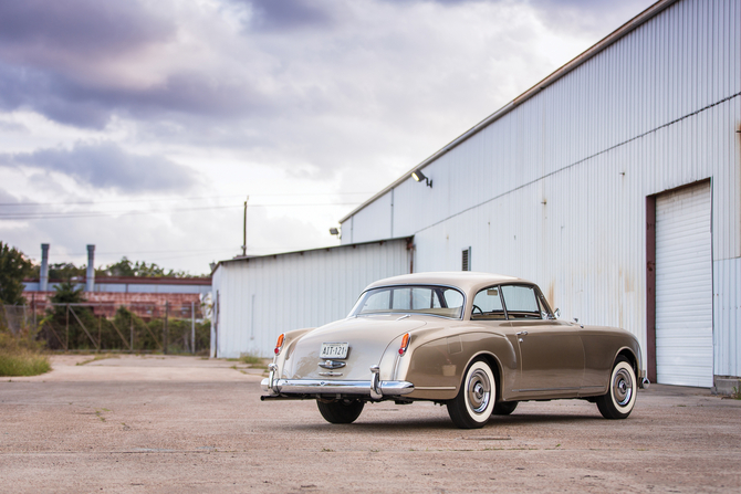 Bentley S1 Continental