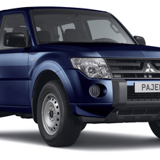 Mitsubishi Pajero Gen.4