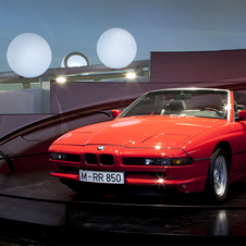 BMW Museum in Munich Hosts Retrospective on BMW Big Coupes 