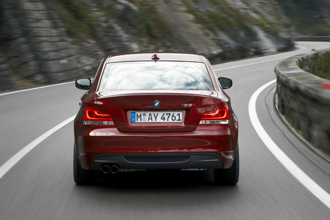 BMW reveals facelifted 1 Series Coupé and Convertible