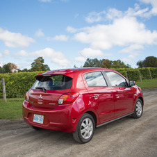 Mitsubishi Mirage ES