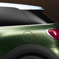 MINI unveils the Paceman Concept ahead of Detroit