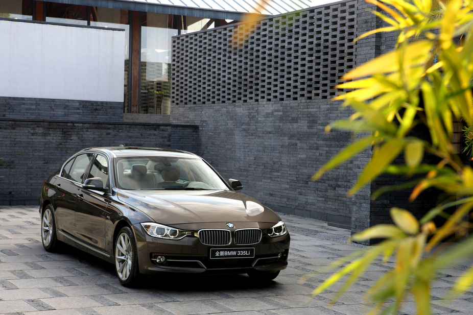 Chinese buyers prefer foreign cars like this Chinese-only BMW 3 Series long wheelbase