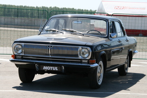 GAZ Volga 24