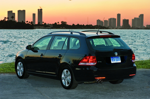 Volkswagen Jetta Sport Wagon SE PZEV