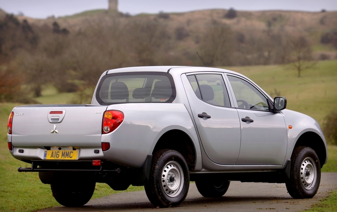 Mitsubishi L200