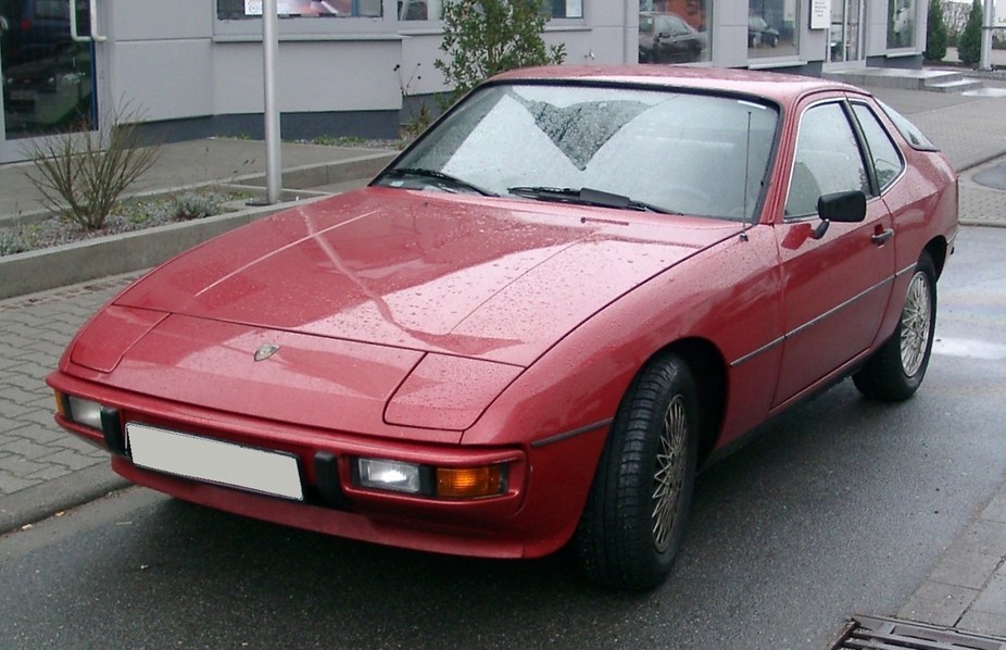 Porsche 924