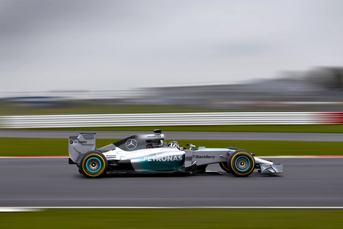 A Mercedes desvendou o W05 em Jerez