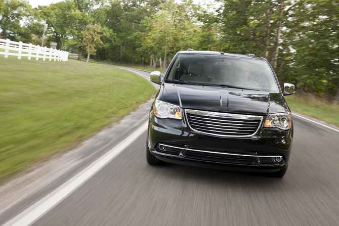 Chrysler Town & Country (modern) Limited