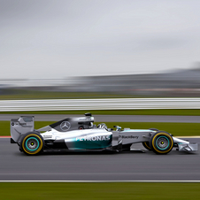 A Mercedes desvendou o W05 em Jerez