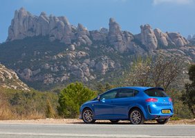 Seat Leon FR+ Supercopa Gets Interior and Exterior Upgrades