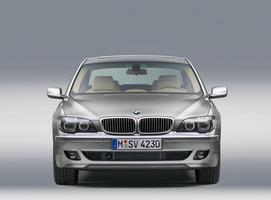 BMW 730i