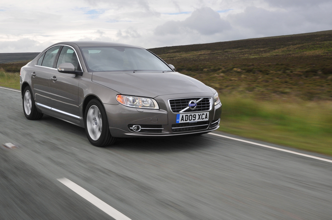 Volvo S80 2.4 D5 SE 