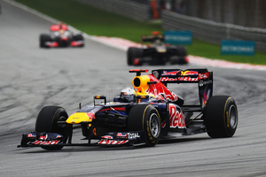 Vettel continues winning run in Malaysia