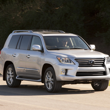 Lexus LX570 Gets New Lexus Nose and Extra Tech