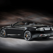 Aston Martin DBS Volante Carbon Edition Touchtronic 2