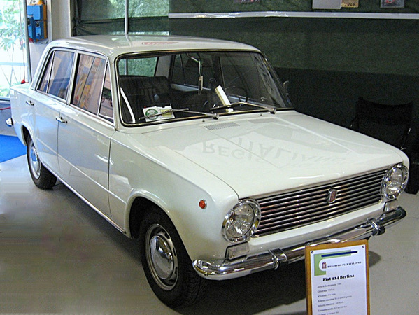 Fiat 124 Saloon