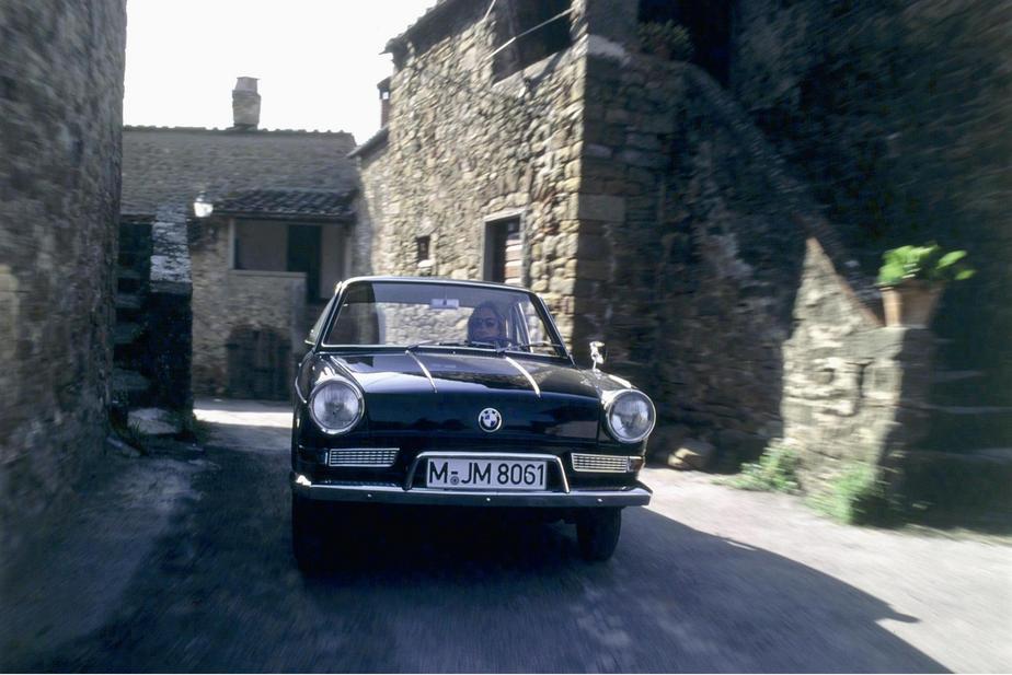 BMW 700 LS Coupé