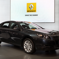 Renault sold 30% more cars in China in 2011 than in 2010