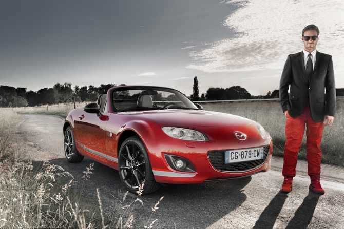 Cette version du MX-5 est limitée à 25 exemplaires numérotés