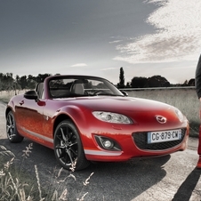 Cette version du MX-5 est limitée à 25 exemplaires numérotés