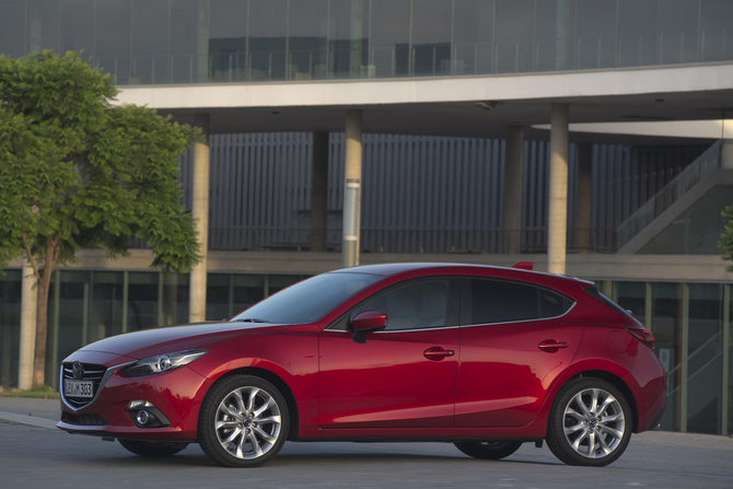 Mazda 3 HB 1.5 SKYACTIV-D Excellence Navi