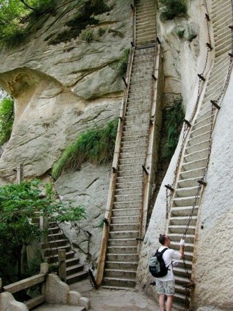 Monte Huashan: o caminho mais perigoso do mundo