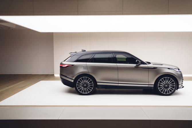 Land Rover Range Rover Velar Ingenium D180