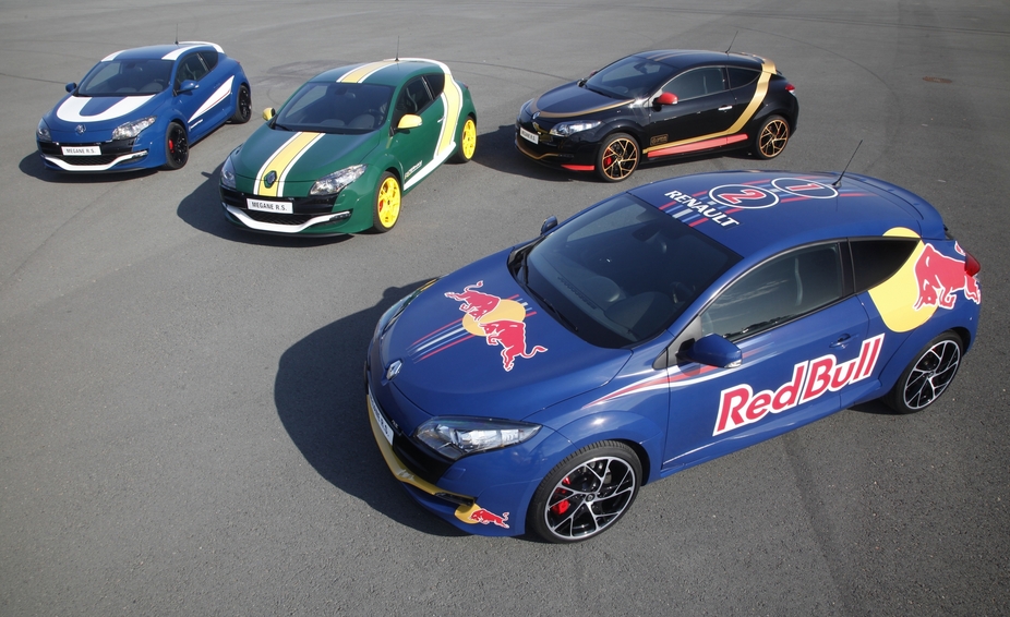 Renault Builds Special F1-Liveried Versions of Megane R.S