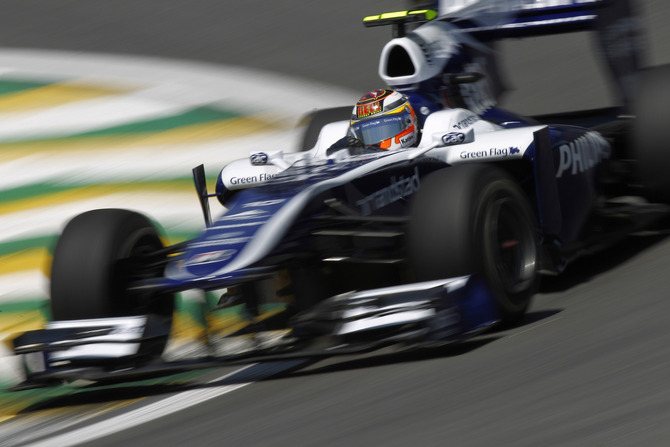 Hulkenberg storms into pole position in Brazil