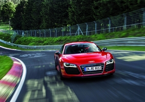 The time was 5 seconds off the pace of a R8 V8