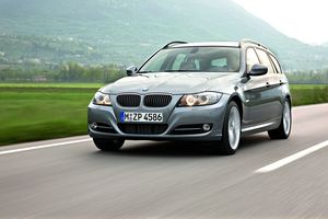 BMW 330i Touring Edition Exclusive Automatic