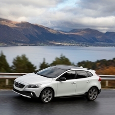 Volvo V40 Cross Country D4 VED Summum Geartronic