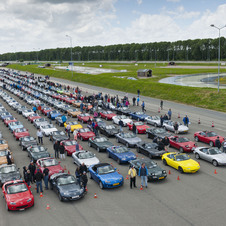 It was the largest procession of MX-5s ever