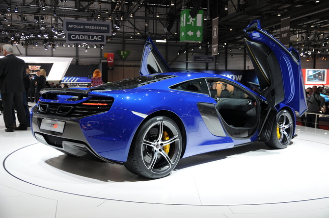 McLaren 650S