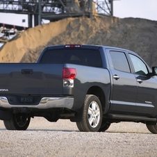 Toyota Tundra Double Cab 4X4 Limited 5.7L FFV