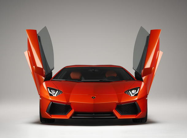 Lamborghini Aventador LP 700-4