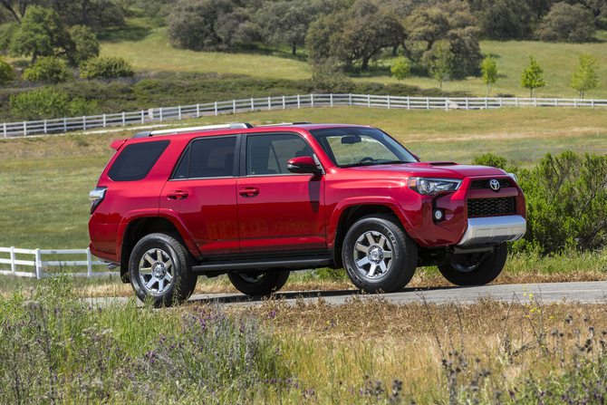 Toyota 4Runner Trail RWD