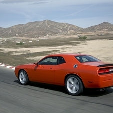 Dodge Challenger SRT8